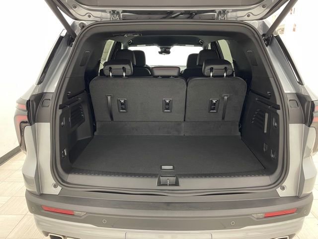 New 2026 Chevrolet Traverse Z71 w/ Driver Confidence Package image 12