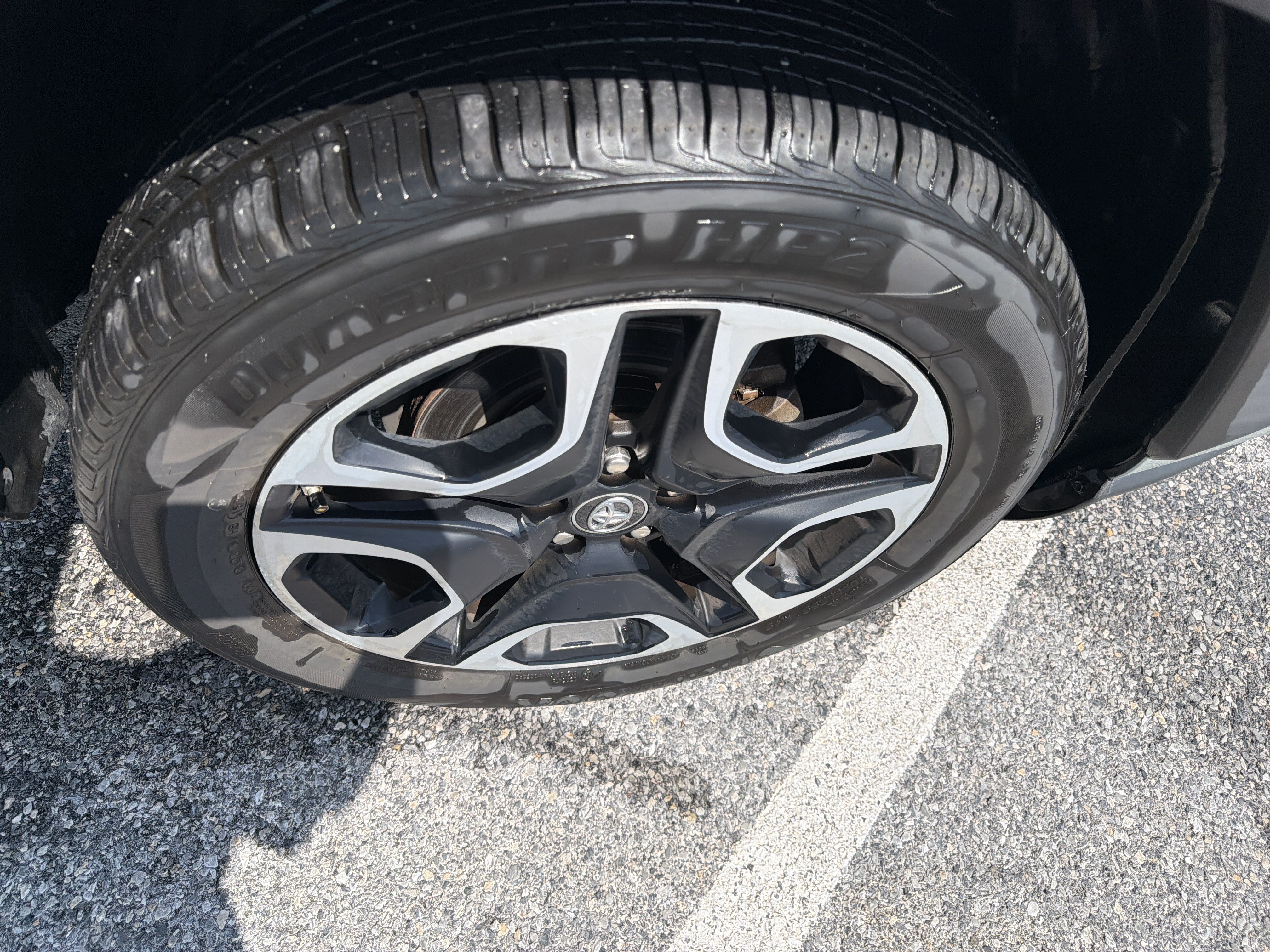 Used 2019 Toyota RAV4 Adventure AWD/4WD image 12