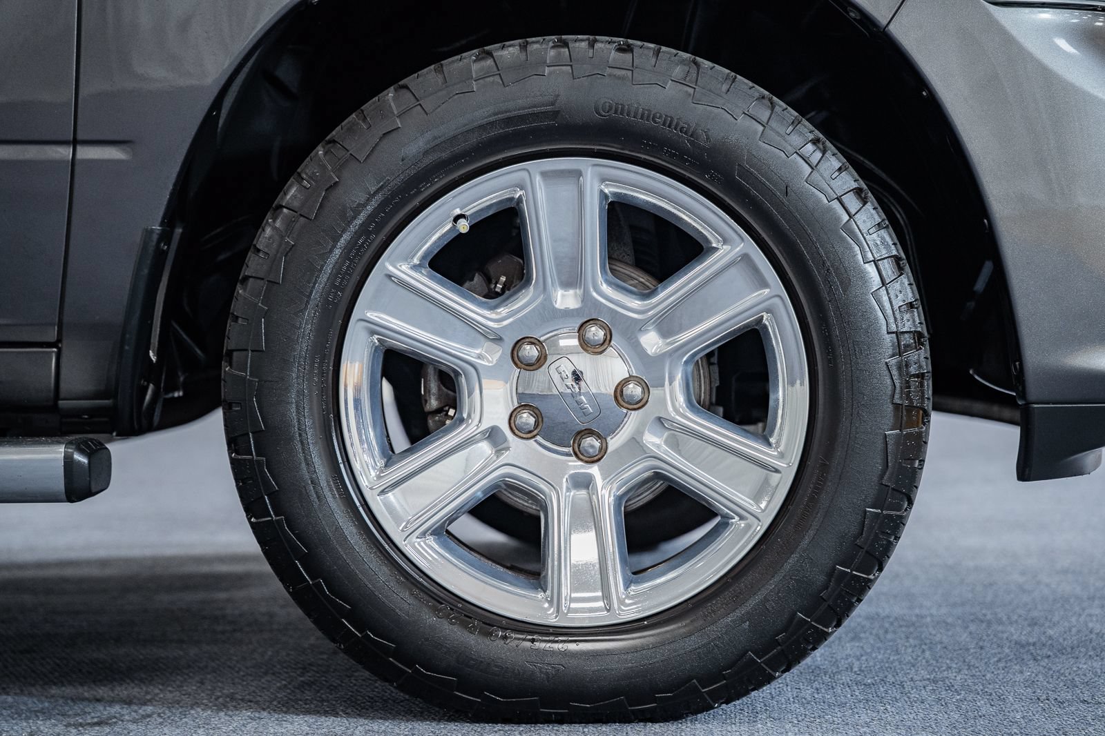 Used 2015 RAM 1500 Limited AWD/4WD image 22