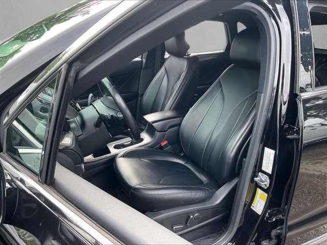 Used 2019 Lincoln MKC Premiere FWD image 27