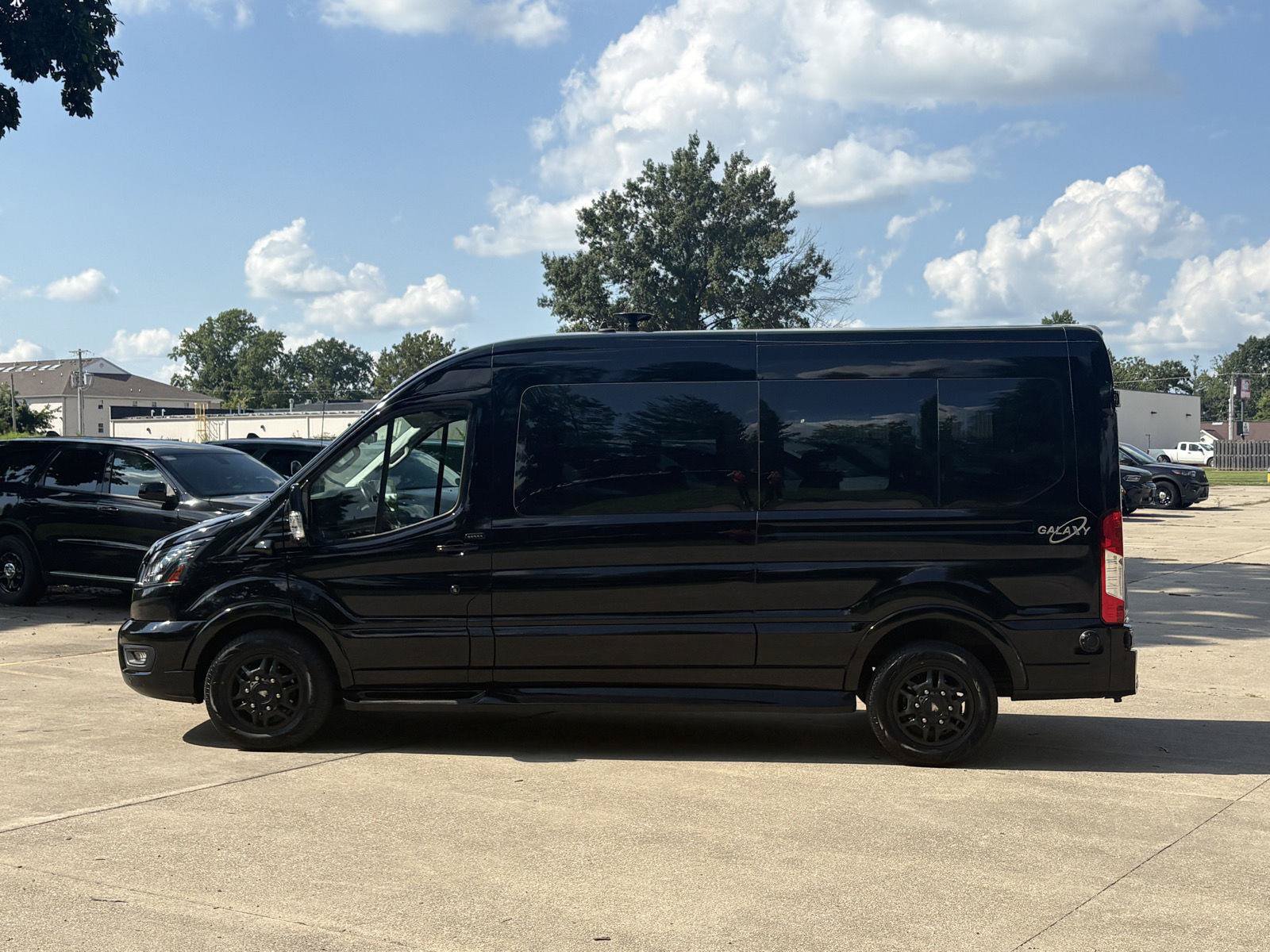 Used 2023 Ford Transit 250 Medium Roof AWD w/ Upfitter Package image 20