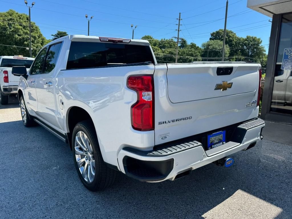 Used 2022 Chevrolet Silverado 1500 High Country w/ Technology Package AWD/4WD image 5