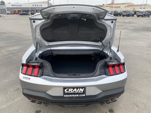 Used 2024 Ford Mustang GT Premium image 9