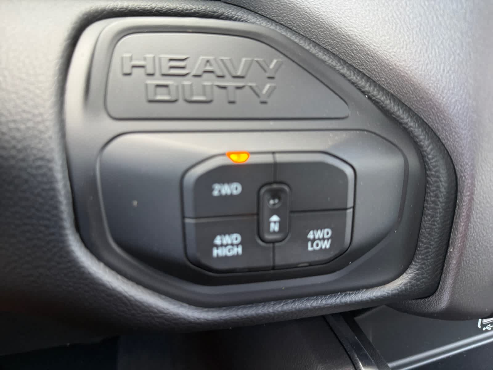 New 2027 RAM 2500 Big Horn AWD/4WD image 24