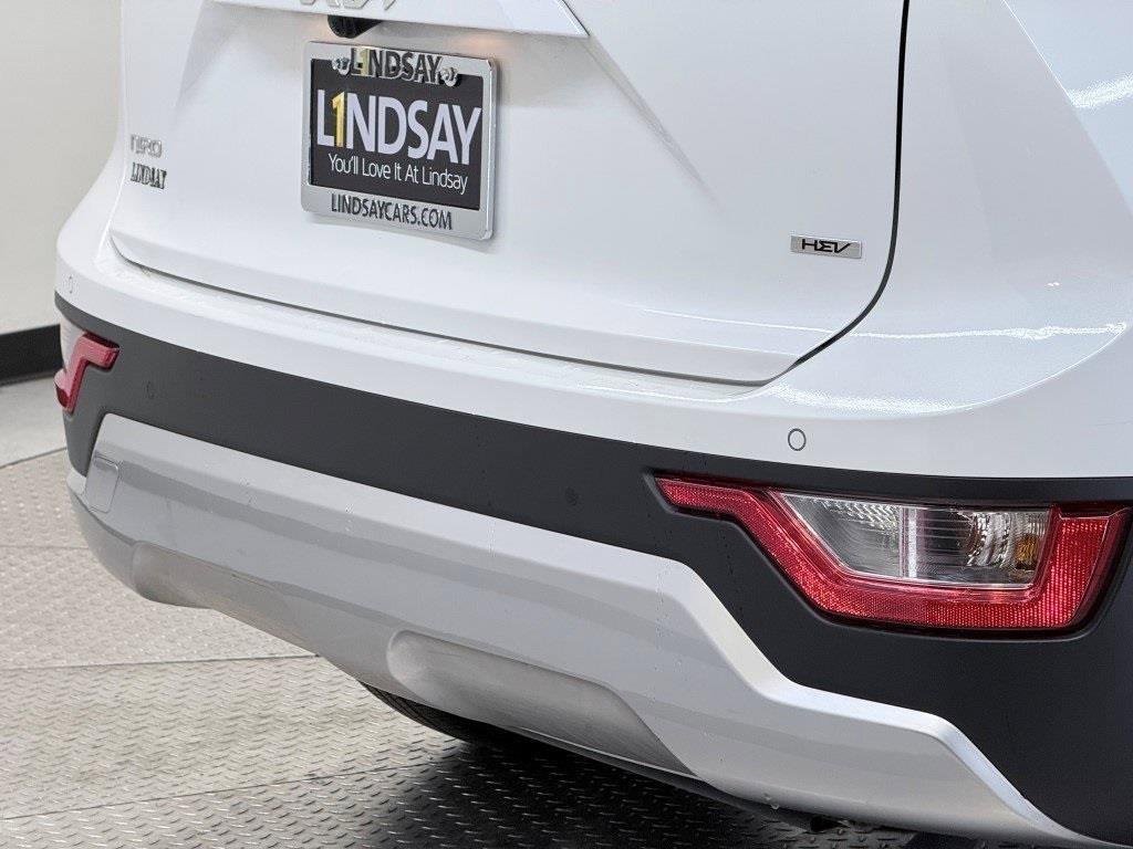 Used 2023 Kia Niro EX image 7