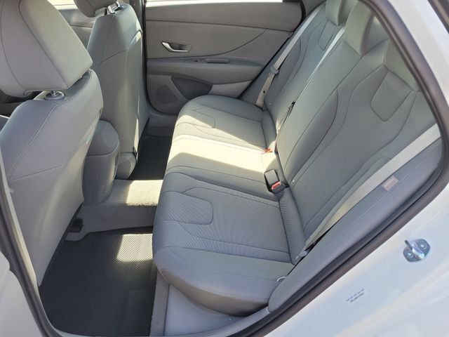 New 2026 Hyundai Elantra SE image 19