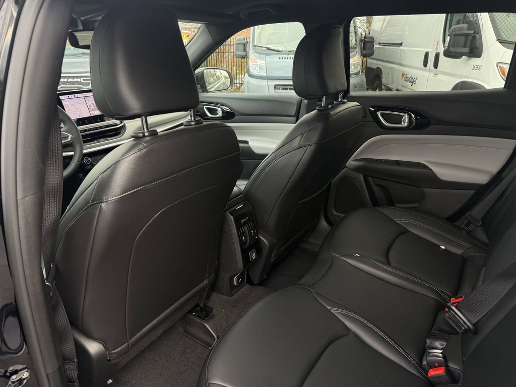 New 2026 Jeep Compass Limited w/ Sun, Sound & Navigation Group image 30