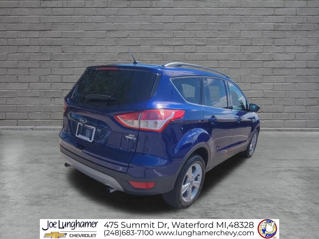 Used 2016 Ford Escape SE w/ Equipment Group 201A AWD/4WD image 9