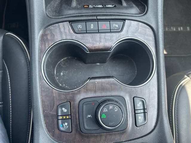 Used 2023 GMC Acadia Denali w/ Denali Technology Package AWD/4WD image 23