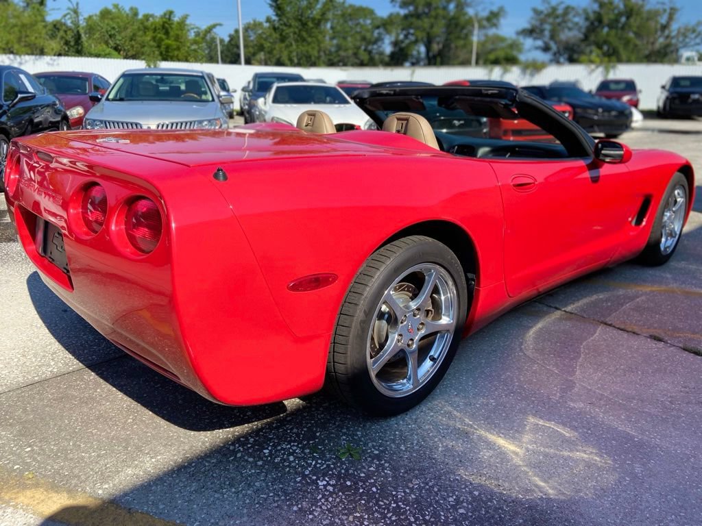 Used 2003 Chevrolet Corvette Convertible w/ Preferred Equipment Group1 RWD image 17