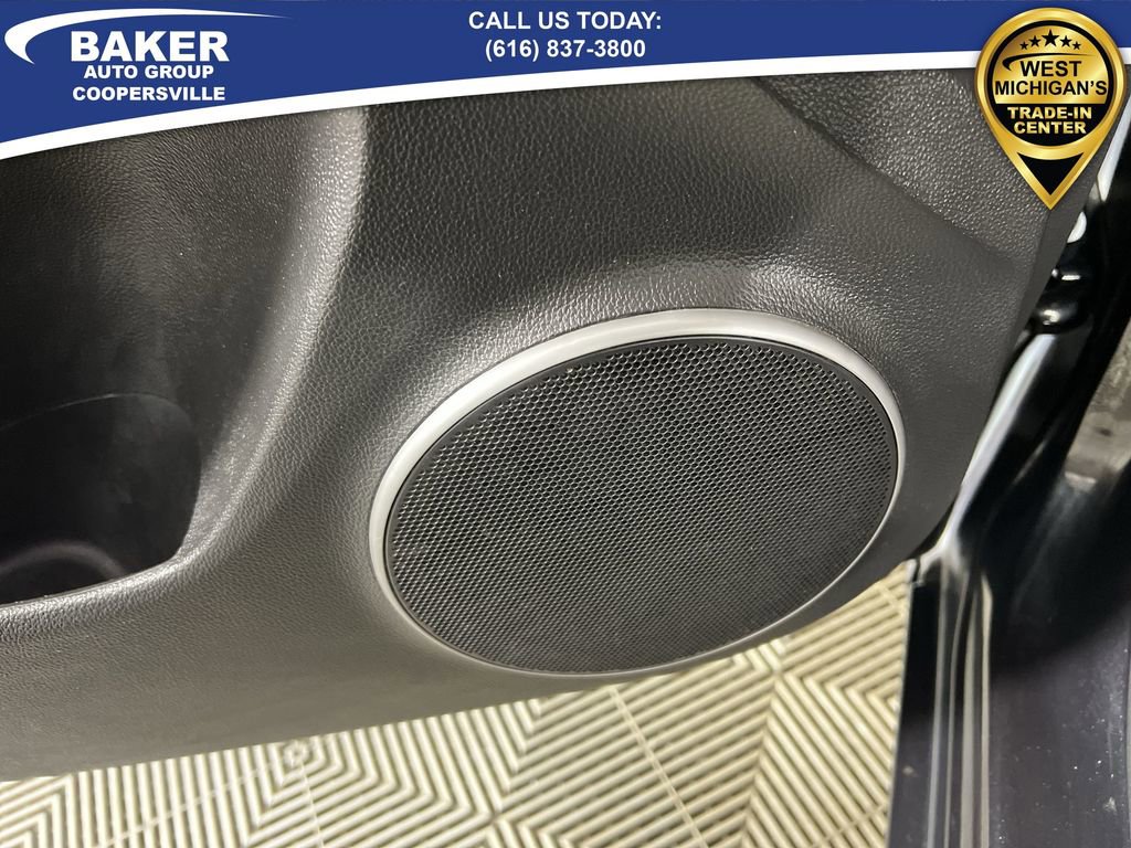 Used 2015 Chevrolet Cruze LT w/ Sun And Sound Package image 21