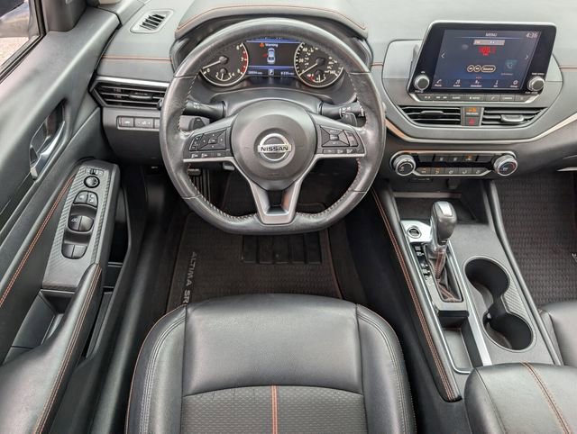 Used 2022 Nissan Altima 2.5 SR image 16