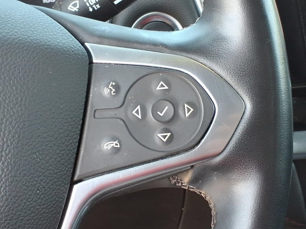 Used 2023 Chevrolet Traverse RS AWD/4WD image 18