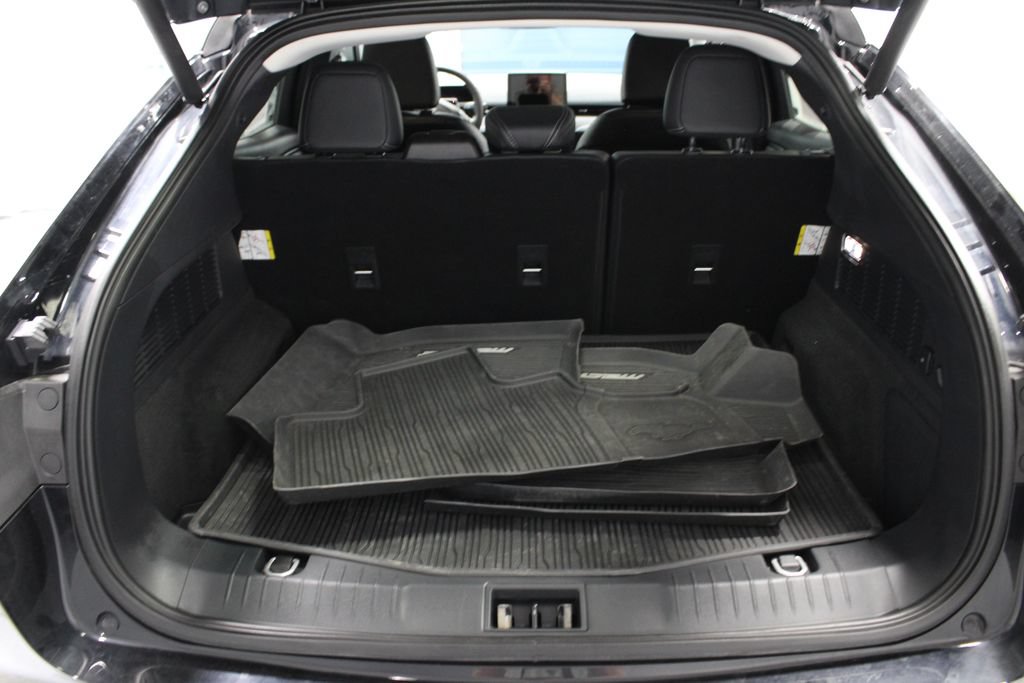 Used 2025 Ford Mustang Mach-E Premium AWD/4WD image 15