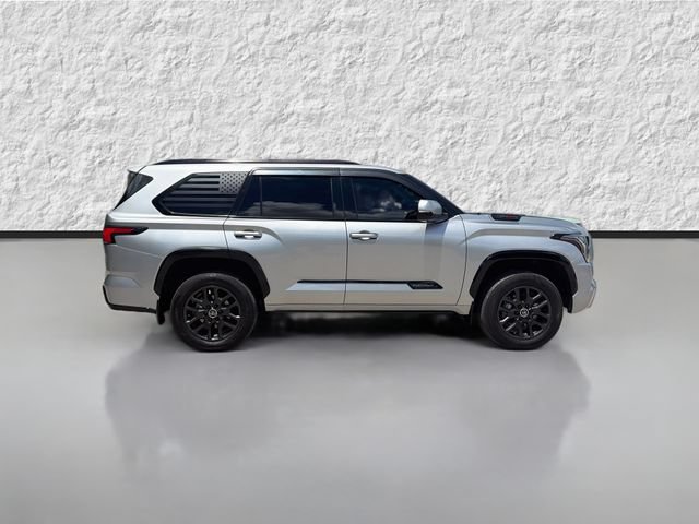 Used 2023 Toyota Sequoia Platinum AWD/4WD image 2