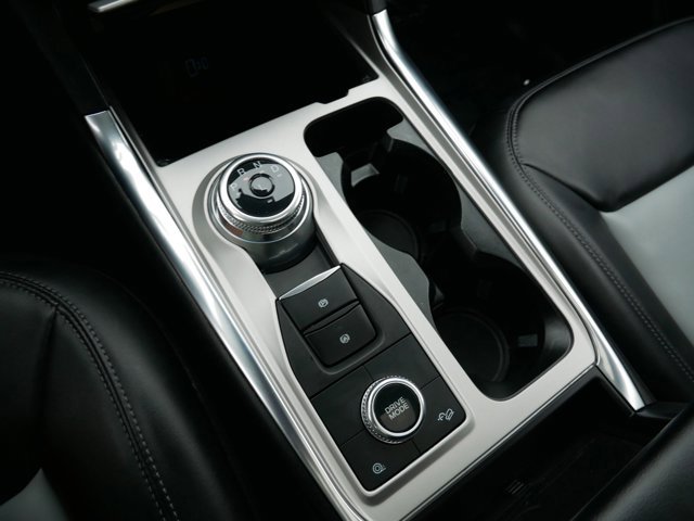 Certified 2023 Ford Explorer XLT w/ Equipment Group 202A image 28