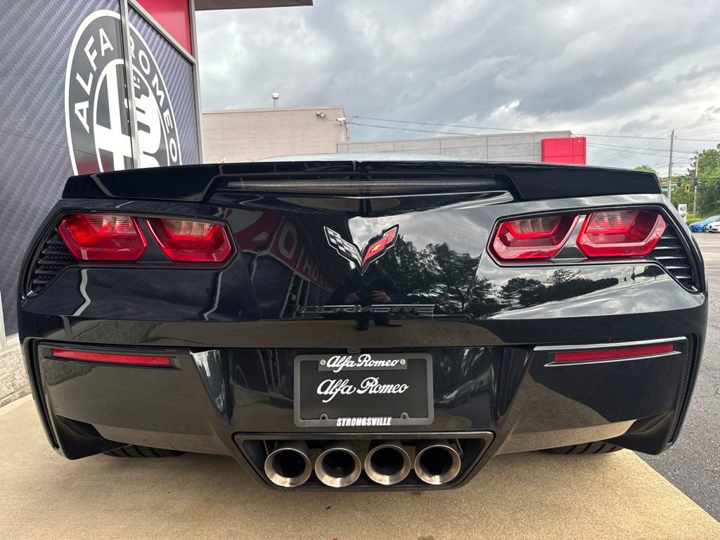 Used 2016 Chevrolet Corvette Stingray Coupe w/ 3LT Preferred Equipment Group RWD image 8