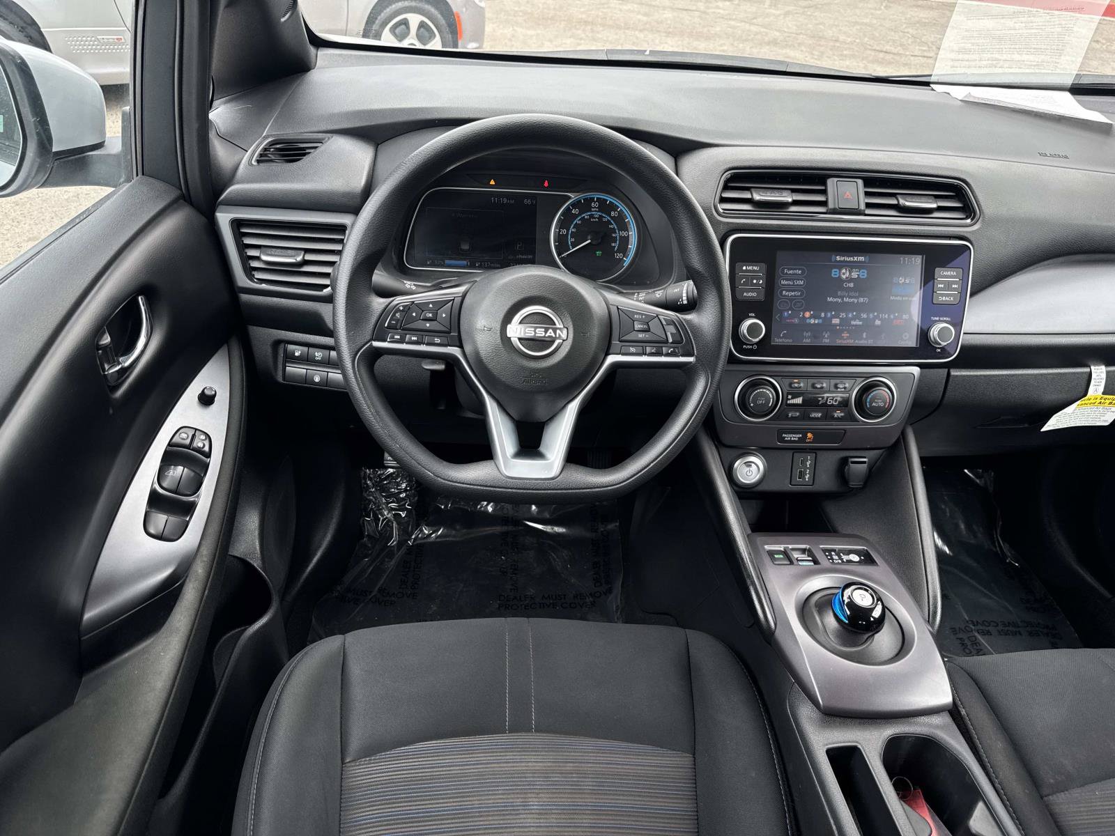 Used 2025 Nissan Leaf S FWD image 8