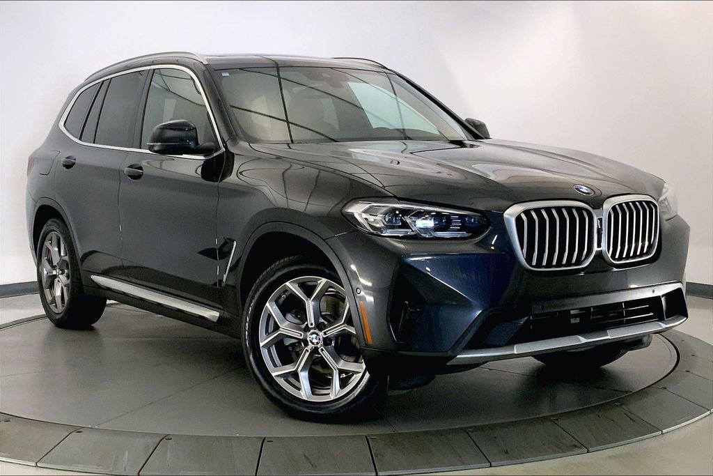 Certified 2024 BMW X3 xDrive30i w/ Premium Package image 33