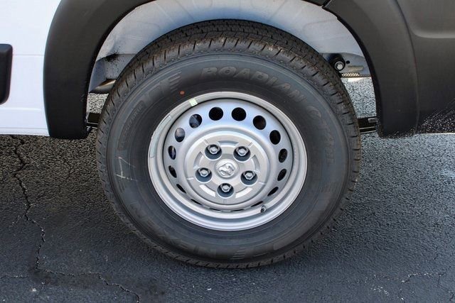 New 2024 RAM ProMaster 2500 w/ Convenience Group image 10