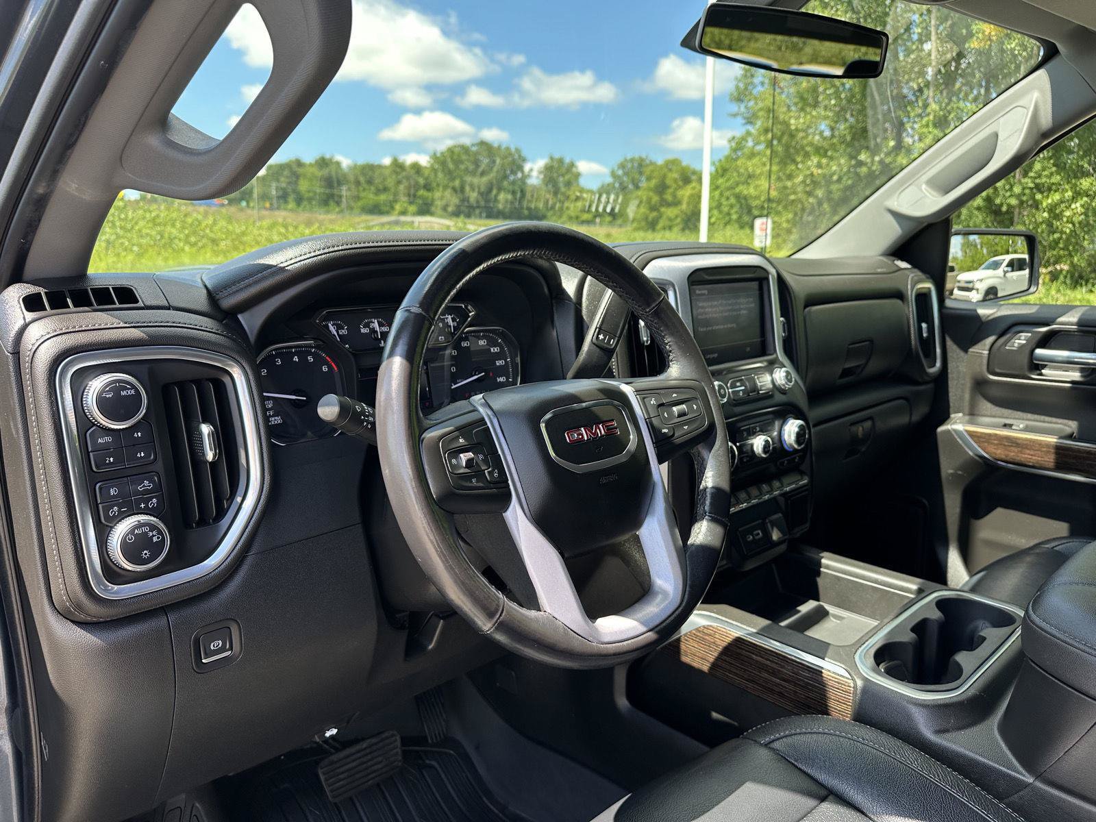 Used 2021 GMC Sierra 1500 Elevation AWD/4WD image 15