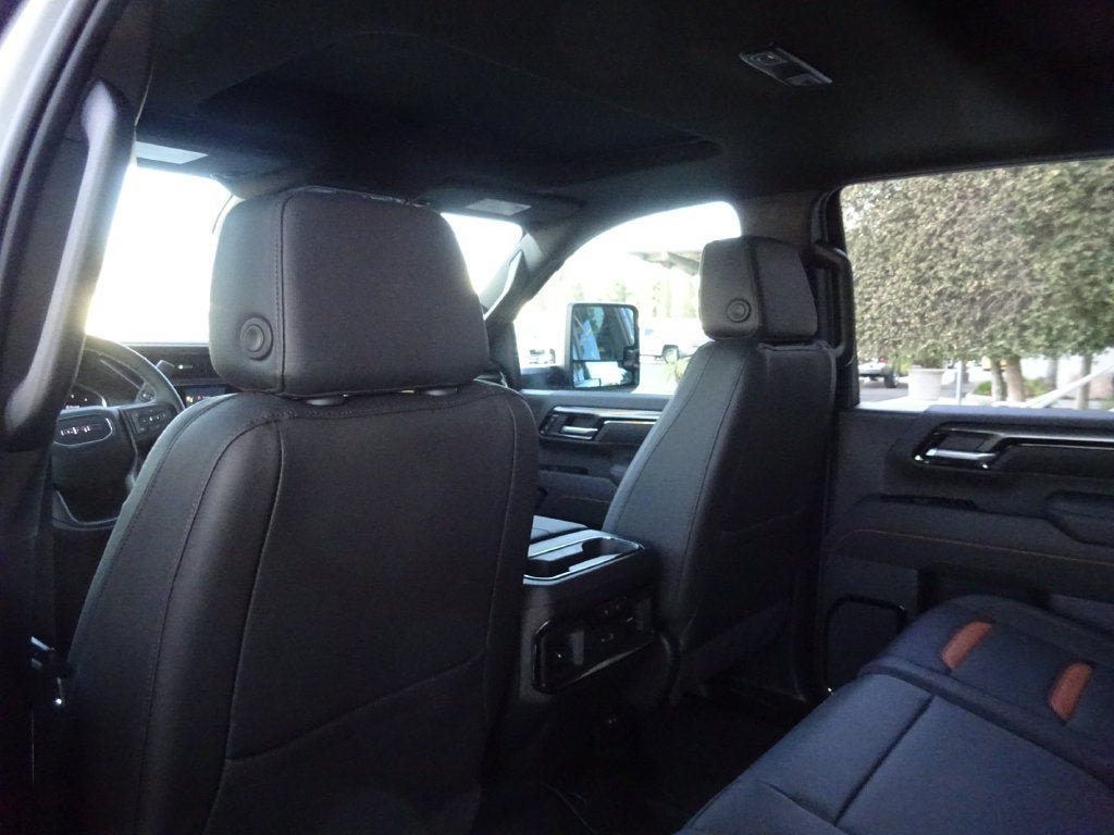New 2026 GMC Sierra 2500 AT4 w/ AT4 Premium Plus Package AWD/4WD image 21