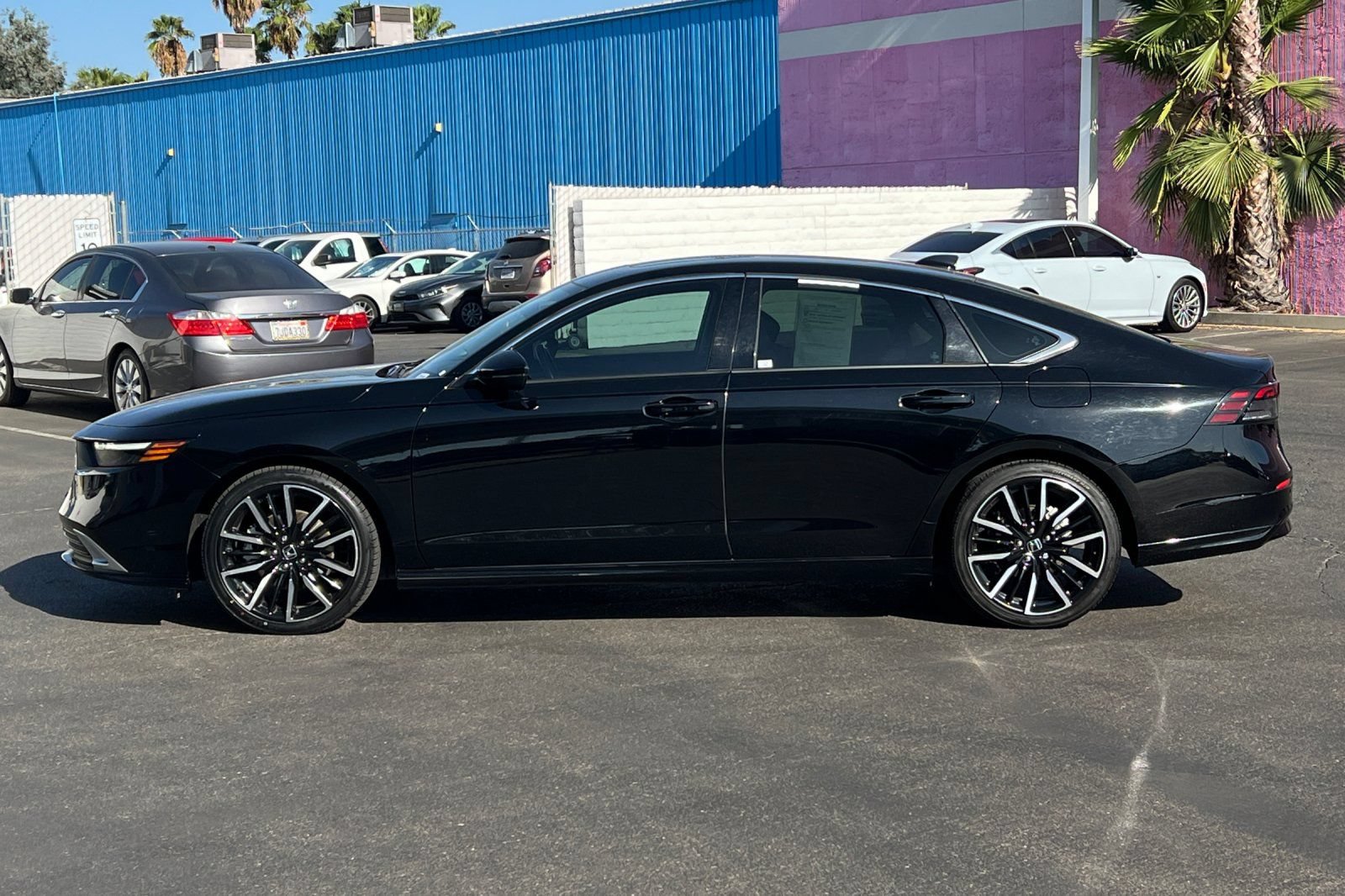 Used 2023 Honda Accord Touring image 8