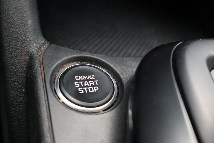 Used 2025 Kia K4 FWD image 26