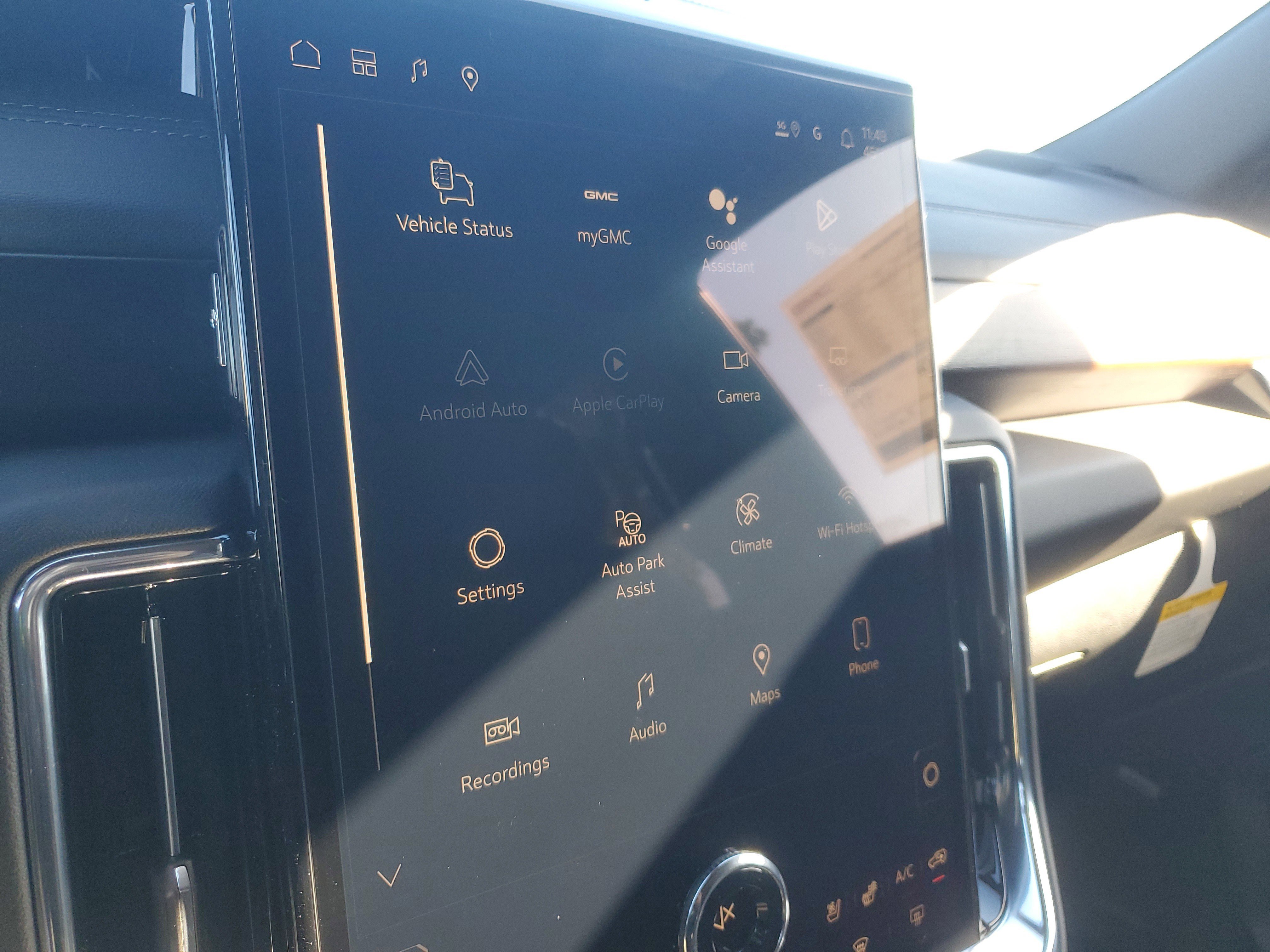 New 2026 GMC Yukon Denali w/ Sun & Power Step Package image 27