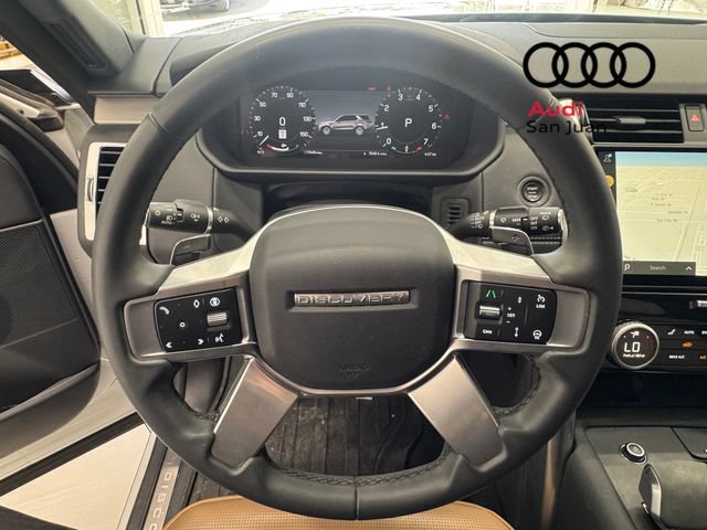 Used 2024 Land Rover Discovery Dynamic SE AWD/4WD image 23