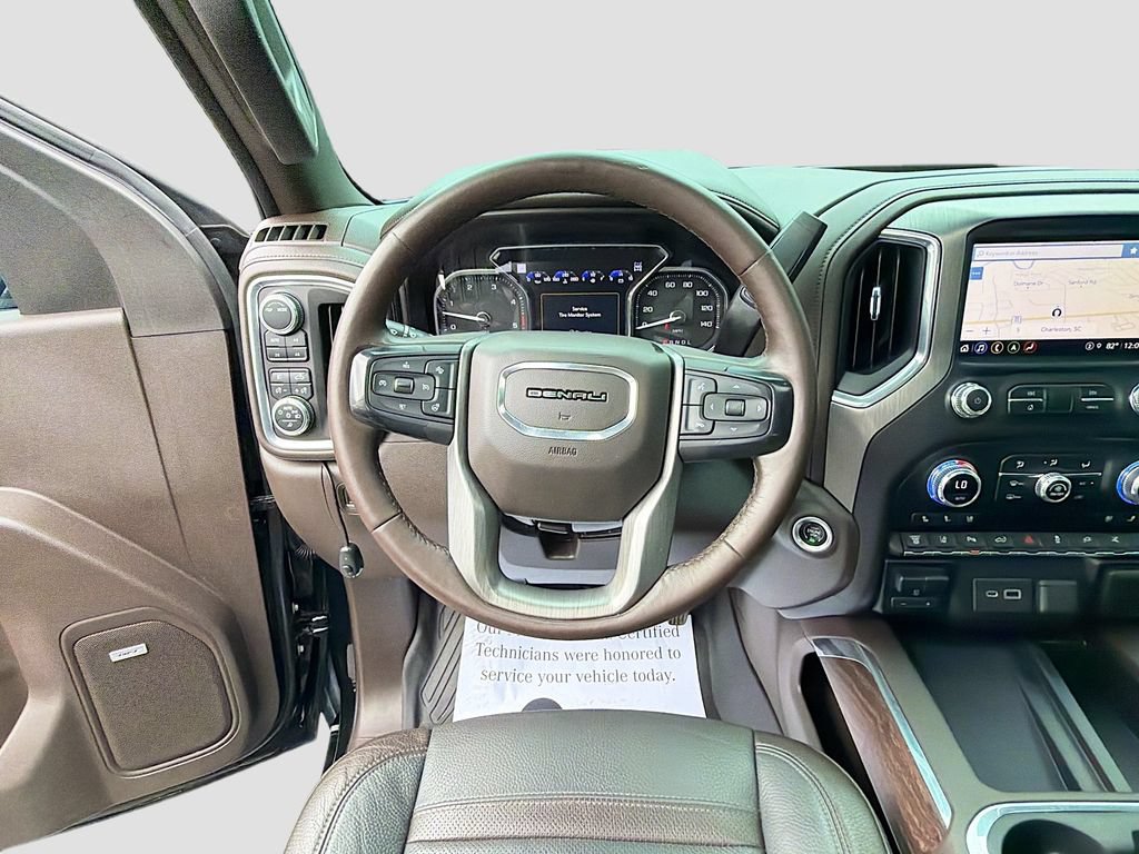 Used 2021 GMC Sierra 3500 Denali w/ Denali Ultimate Package AWD/4WD image 24