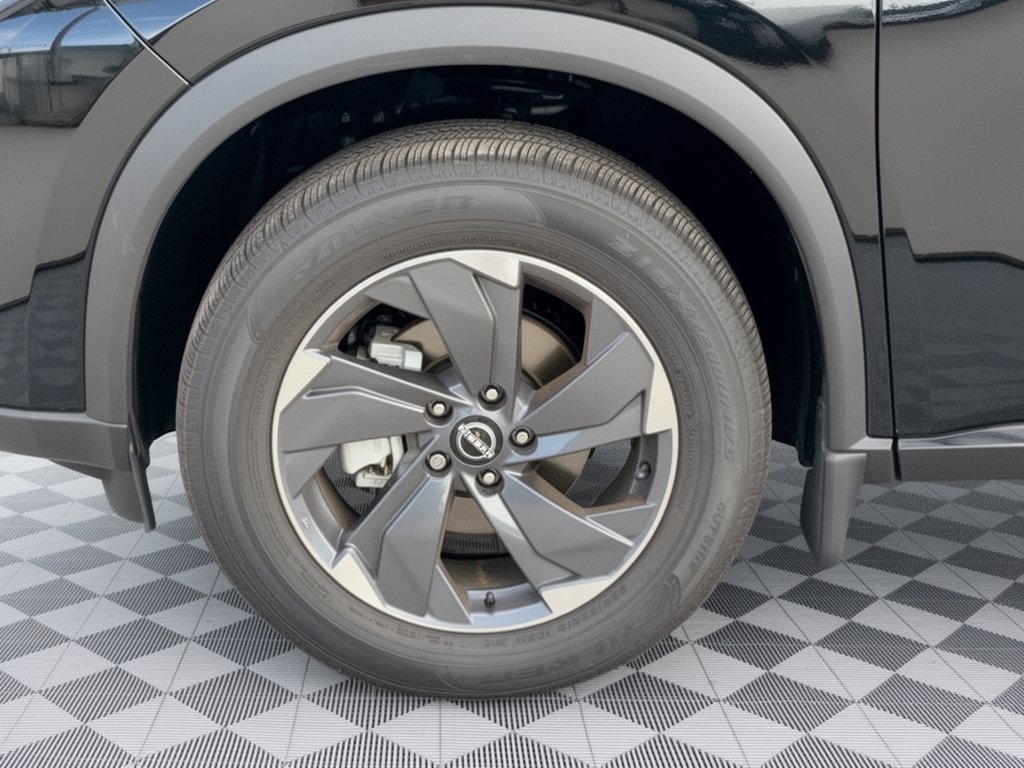 Certified 2026 Nissan Rogue SV FWD image 13