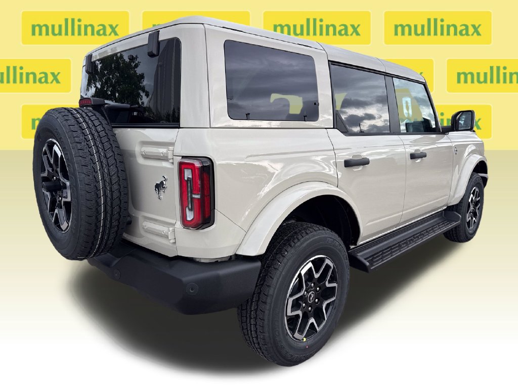 New 2026 Ford Bronco Outer Banks AWD/4WD image 16