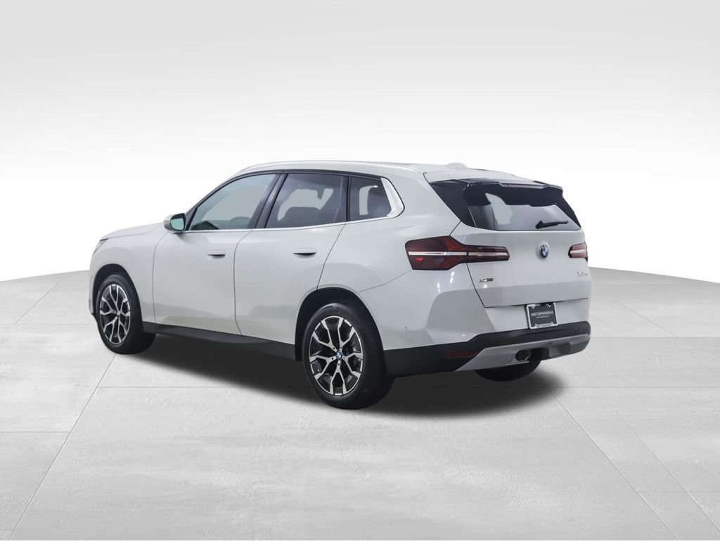 Used 2026 BMW X3 xDrive30 w/ Convenience Package image 4