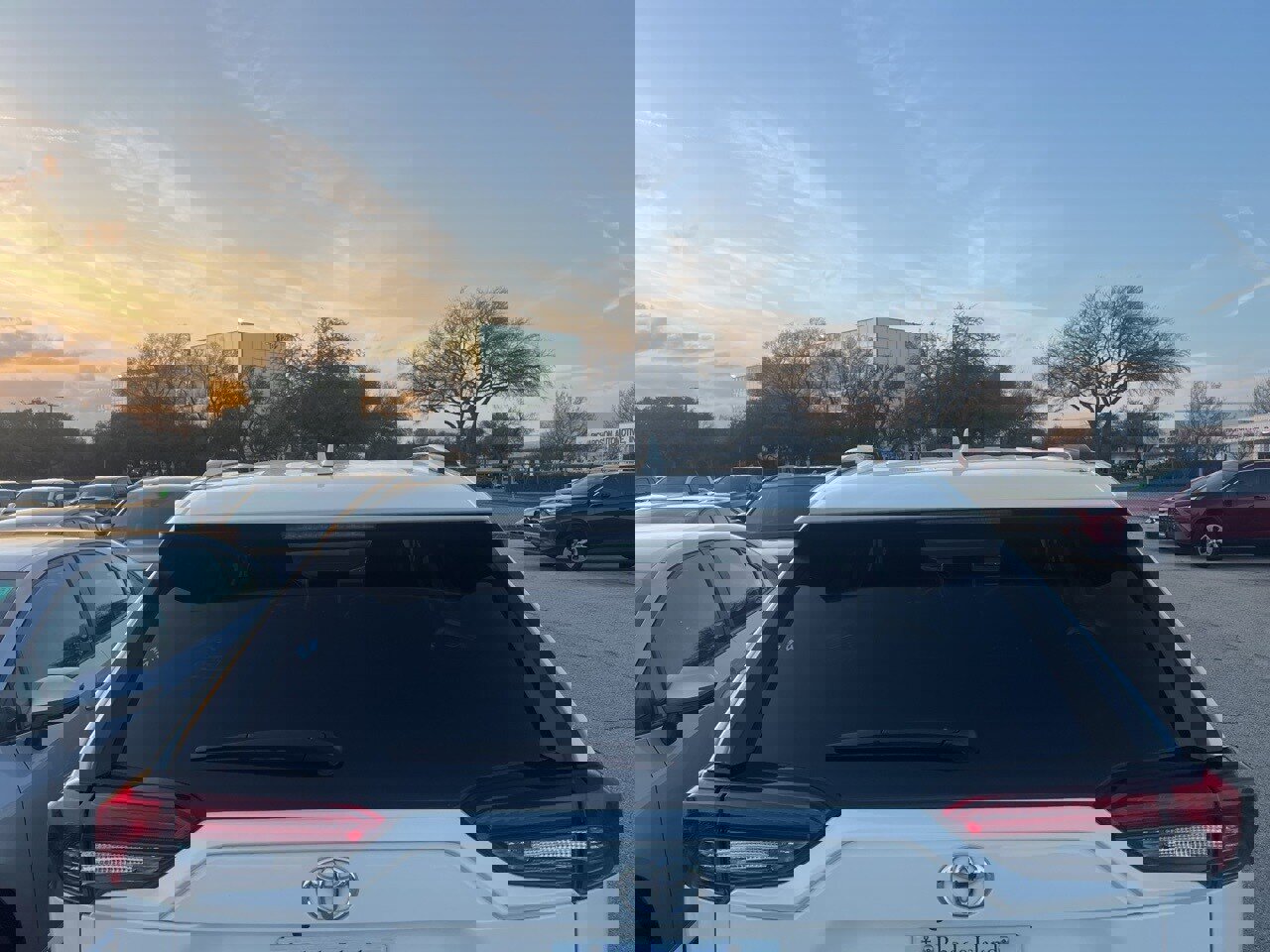 Used 2025 Toyota RAV4 XLE image 5