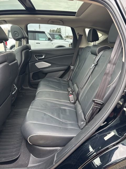 Used 2019 Acura RDX AWD w/ Advance Package image 4