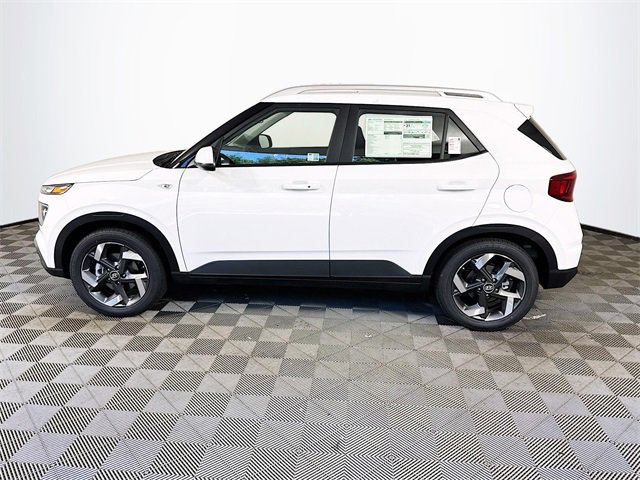 New 2025 Hyundai Venue SEL image 4