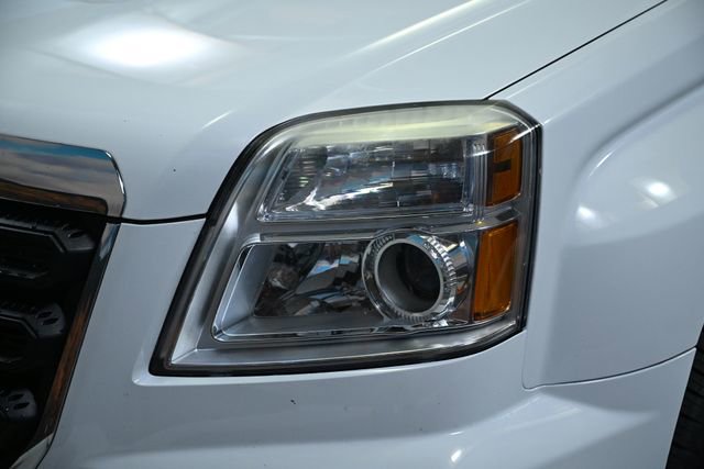 Used 2017 GMC Terrain SLE image 13