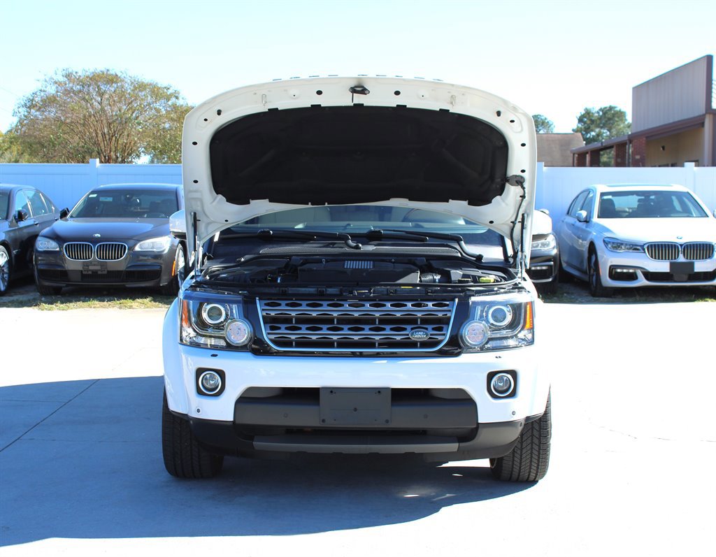 Used 2016 Land Rover LR4 HSE image 42