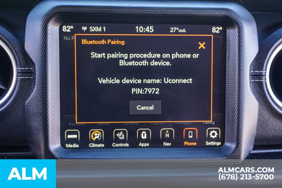 Used 2022 Jeep Wrangler Unlimited Sahara w/ Dual Top Group image 39