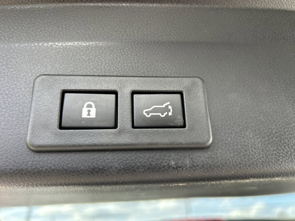 Certified 2023 Subaru Ascent Touring image 12