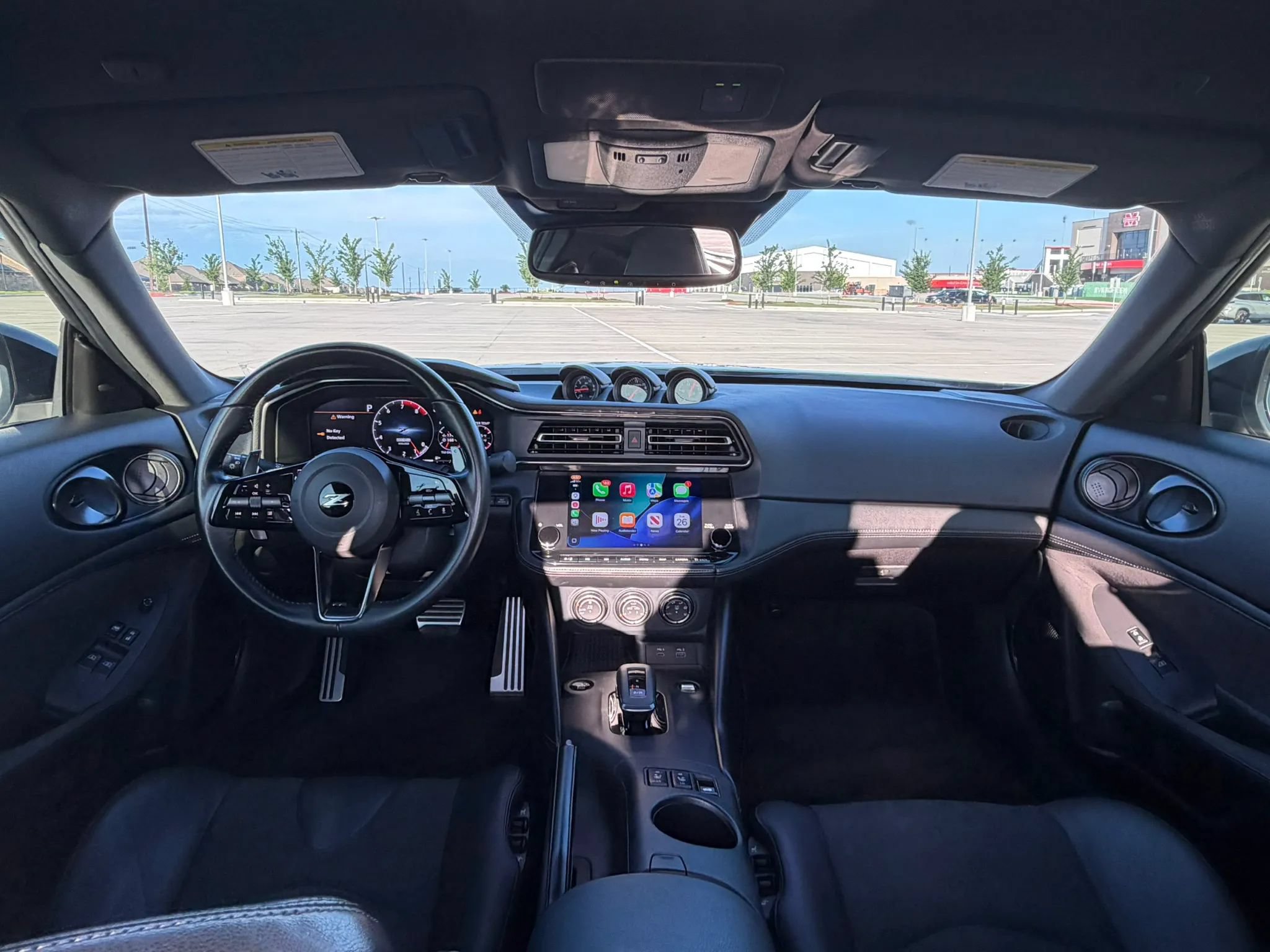 Used 2023 Nissan Z w/ Floor Mat Package (L93) RWD image 24