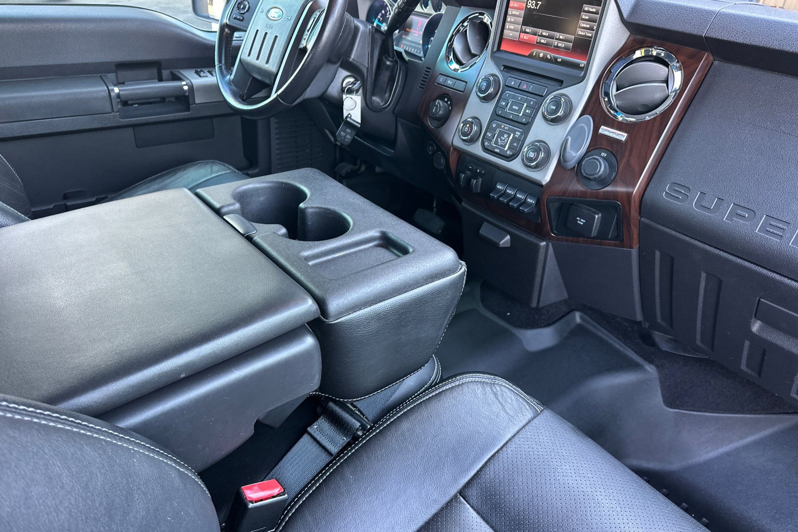Used 2016 Ford F350 Lariat w/ Chrome Package AWD/4WD image 14
