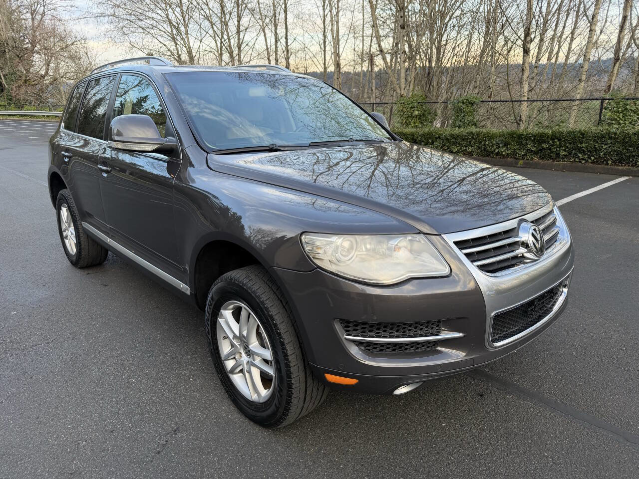 Used 2008 Volkswagen Touareg V6 image 3