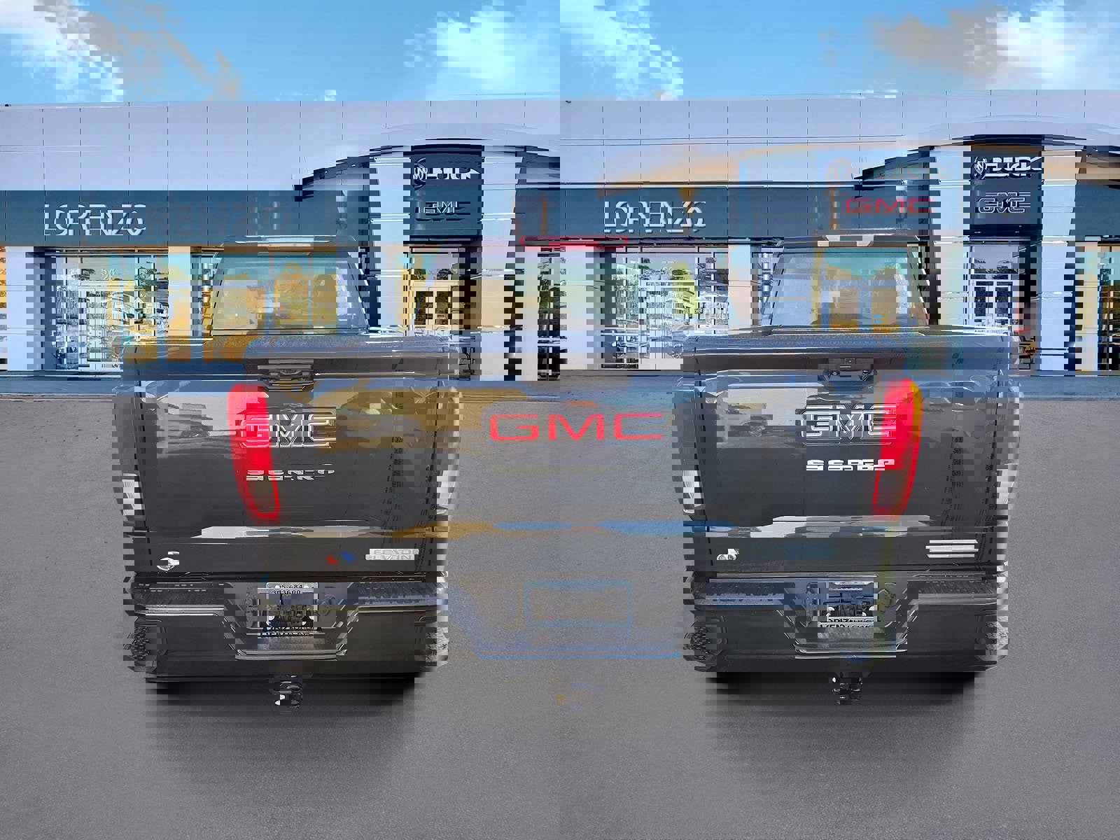 New 2026 GMC Sierra 1500 Elevation image 4