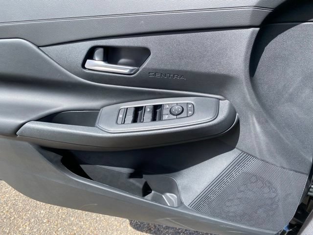 New 2027 Nissan Sentra S w/ Floor Mat Package FWD image 13