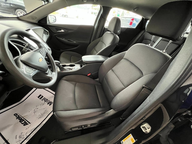 Used 2023 Chevrolet Malibu LT FWD image 15