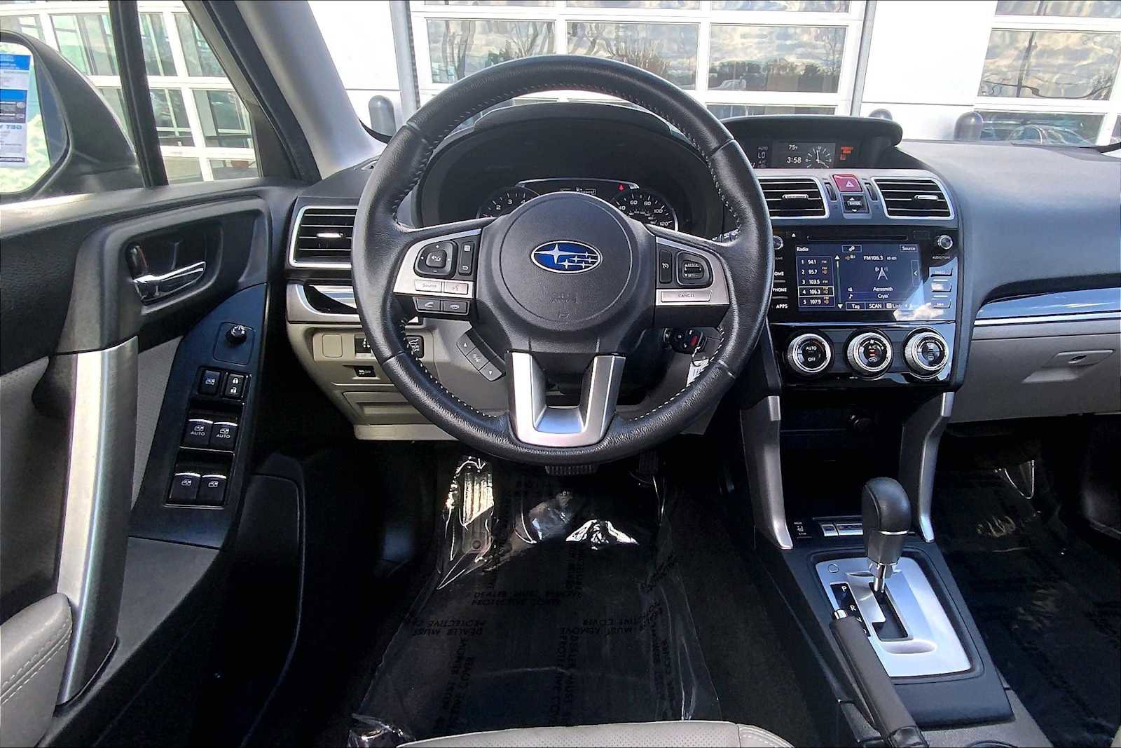 Used 2018 Subaru Forester 2.5i Limited AWD/4WD image 6