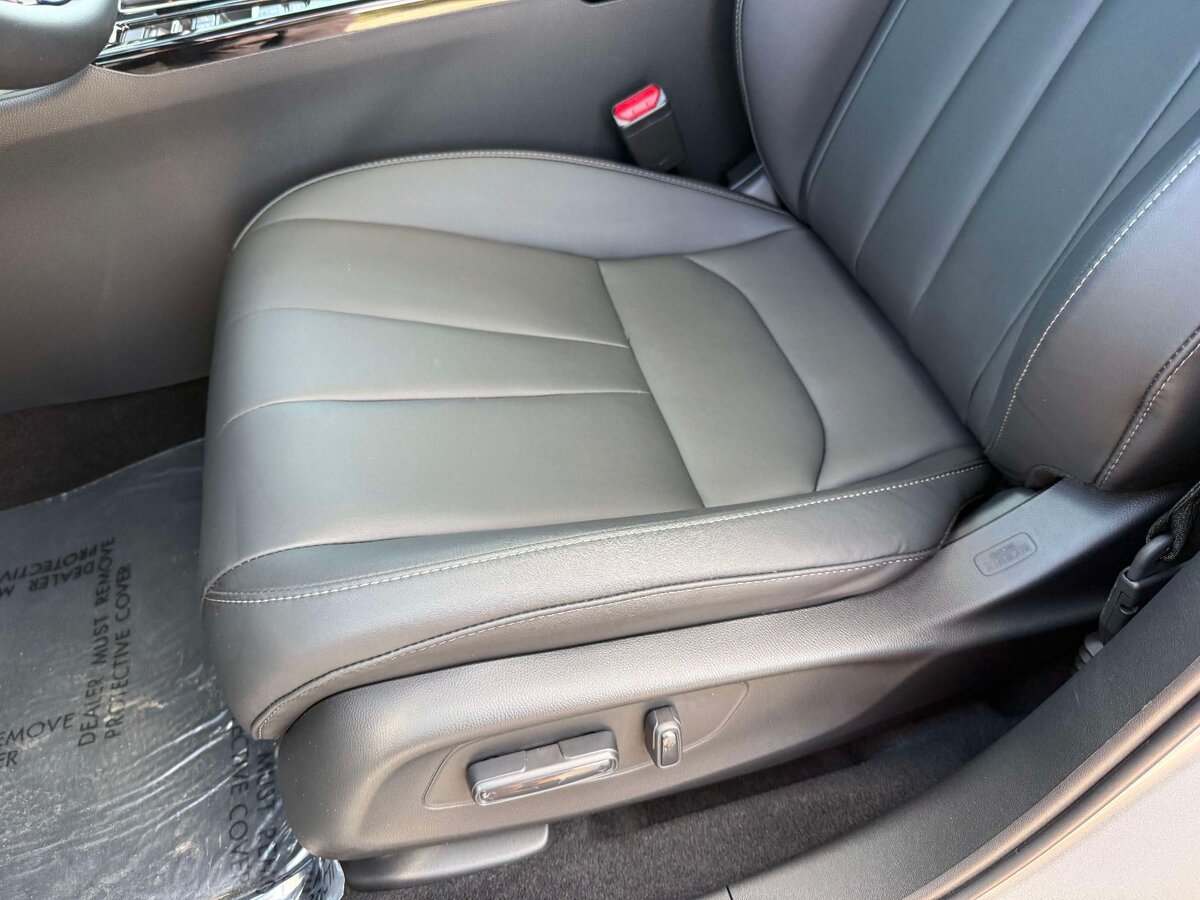 Used 2025 Acura ADX FWD image 19