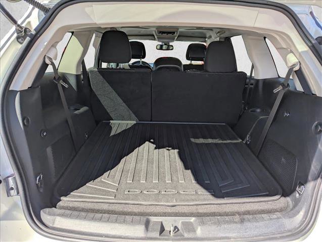 Used 2019 Dodge Journey SE image 30